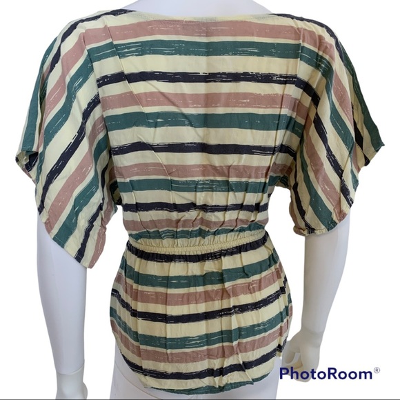 Soprano striped top scoop neck 3/4 balloon sleeve M - Picture 2 of 11